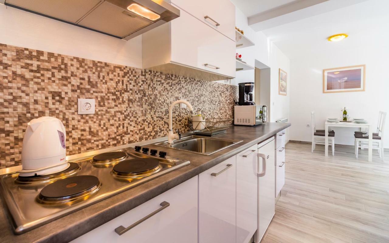 PUY Apartment Mika מראה חיצוני תמונה