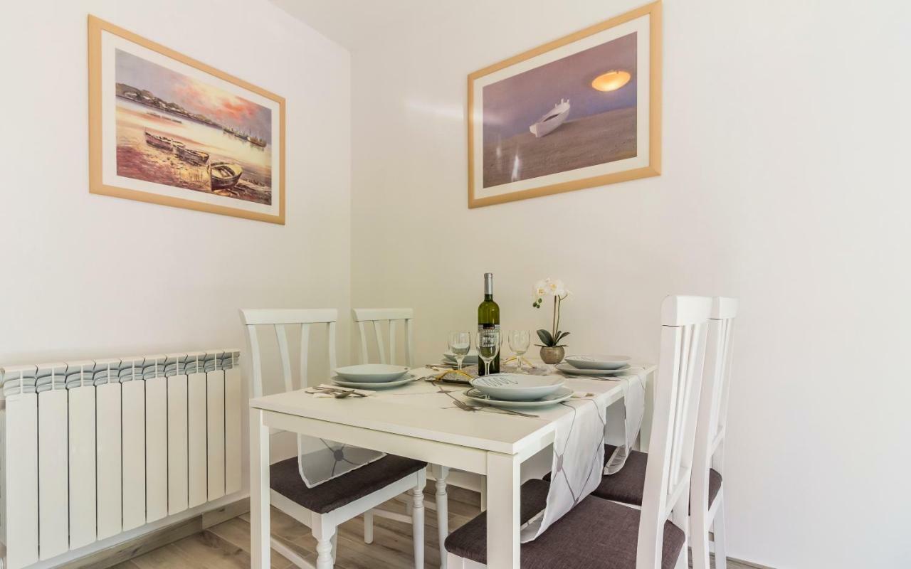 PUY Apartment Mika מראה חיצוני תמונה