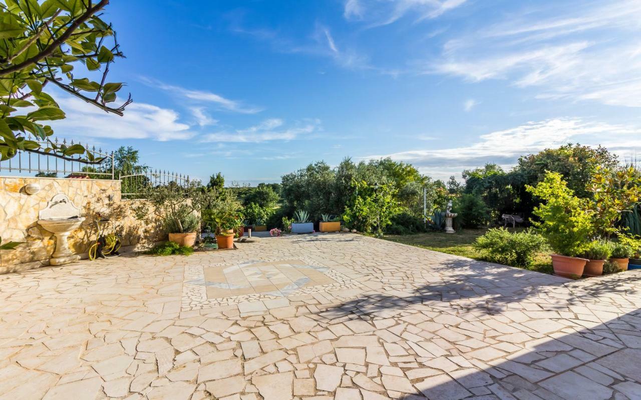 PUY Apartment Mika מראה חיצוני תמונה